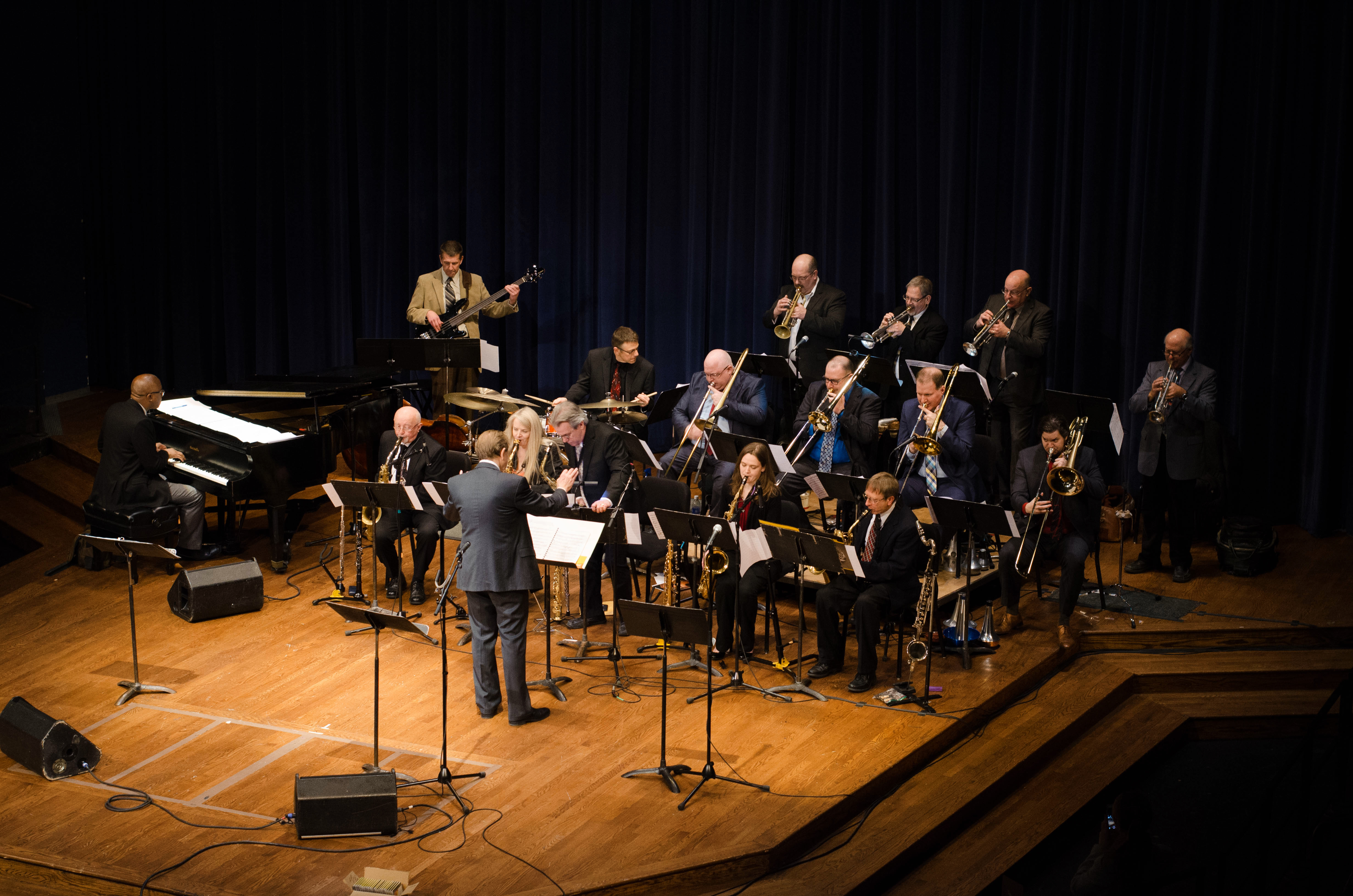 Jazz band on stage 